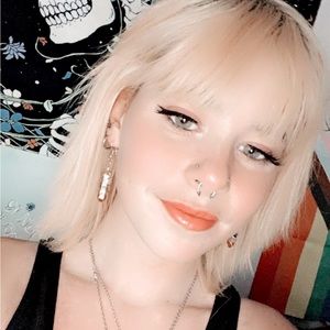 Meet your Posher, Xan